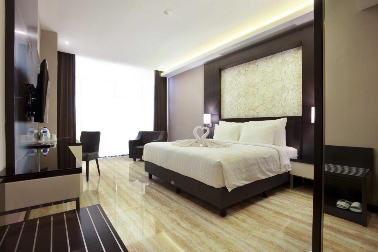 Grand Karlita Hotel Purwokerto Εξωτερικό φωτογραφία