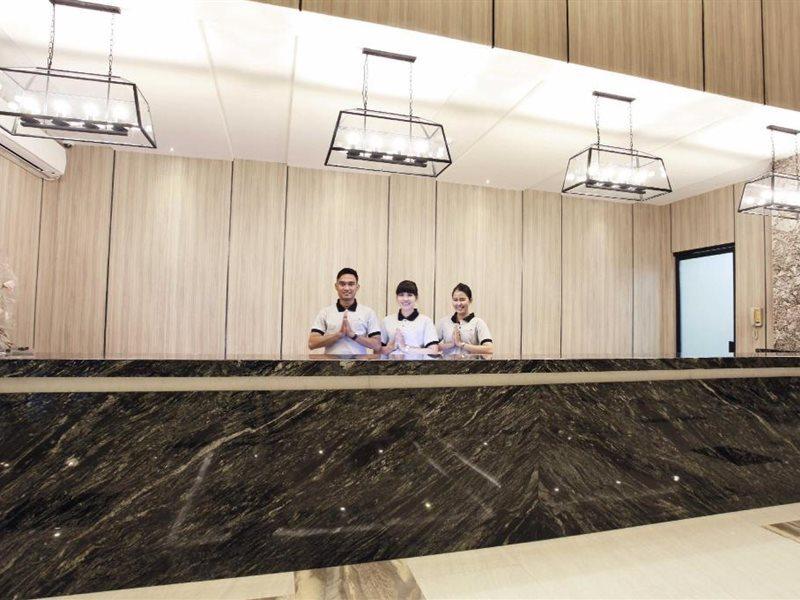Grand Karlita Hotel Purwokerto Εξωτερικό φωτογραφία