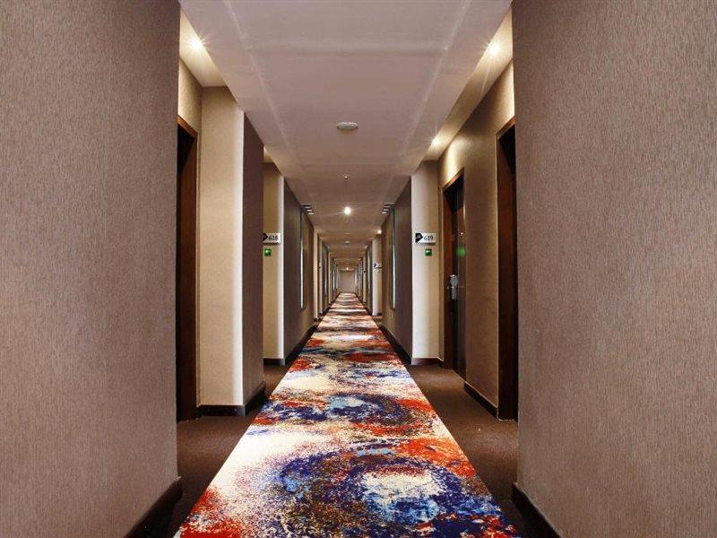 Grand Karlita Hotel Purwokerto Εξωτερικό φωτογραφία