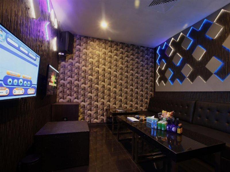 Grand Karlita Hotel Purwokerto Εξωτερικό φωτογραφία